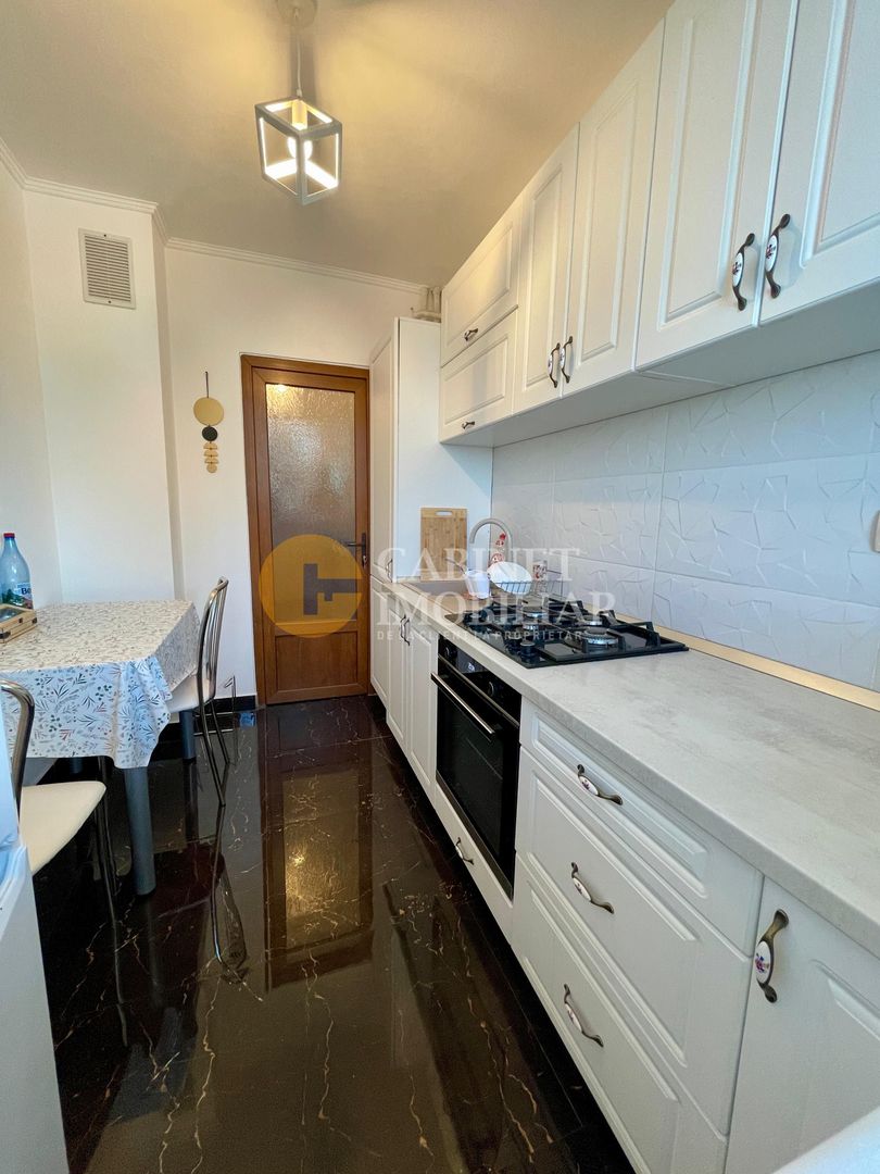 Palas Mall - Etaj Intermediar - 3 Camere - Mobilat/Utilat - Poză 10