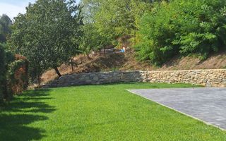 Casa modernă în Feleacu, cu teren de 850 mp, terasă generoasă și curte amenajată - Poză 9