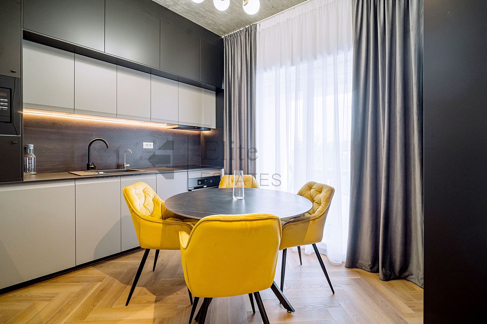 Apartament nou cu 2 camere in bloc "Verde" Zona Centrala - Poză 2