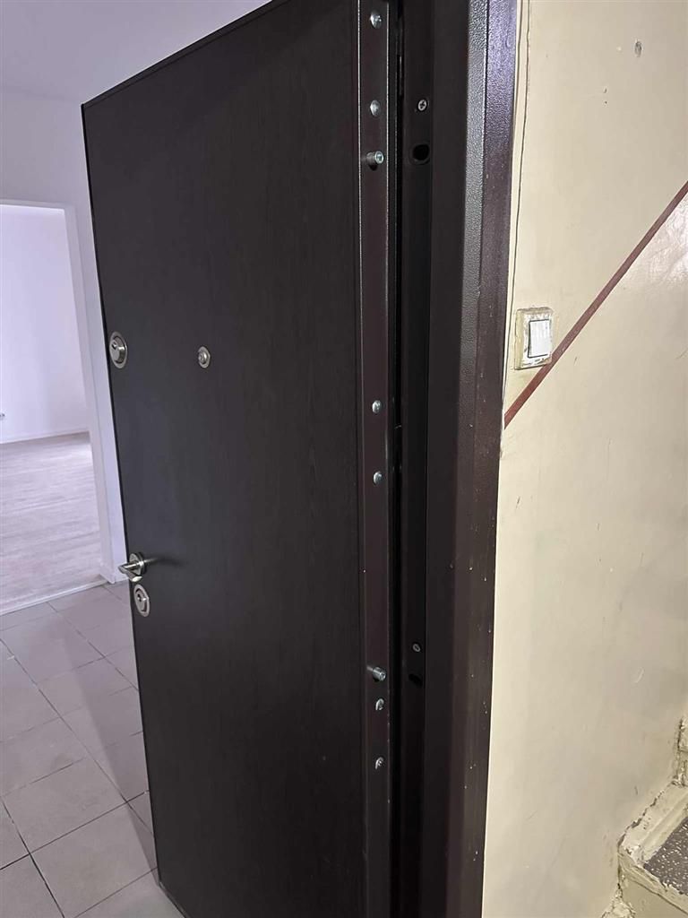 2 cam Sagului-Dambovita  etaj 3 centrala proprie - Poză 10