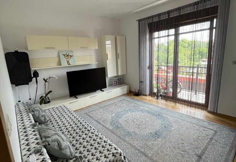 Apart bloc nou etaj 1, Complex -Judetean +loc parcare - Poză 16