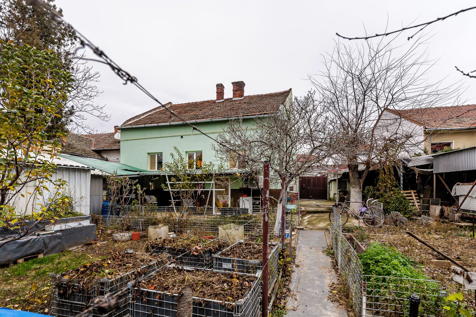 Casă solidă din cărămidă lângă Malul Mureșului cu 750 mp de teren - Poză 2