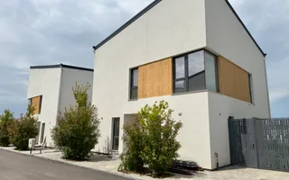 Vila individuala 5 camere Tunari 1 Decembrie - Poză 29