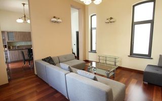 Apartament cu 3 camere de închiriat în zona Pța Unirii - Poză 1