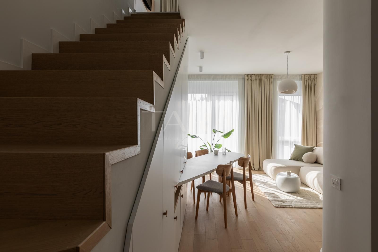 Studio de lux de închiriat, 2 niveluri, parcare subterană inclusa - Poză 8