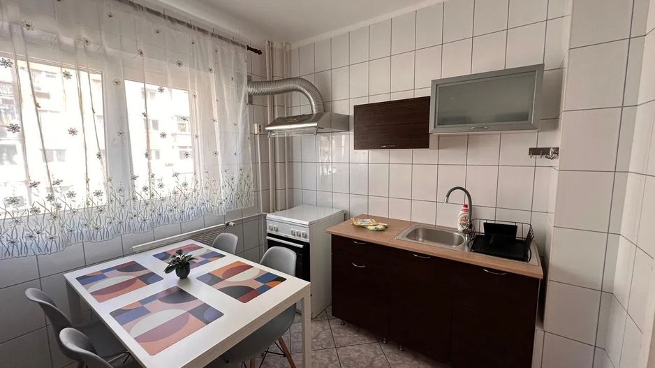 AP. 3 CAMERE LUJERULUI, LOC PARCARE, BUCATARIE INCHISA, METROU 4 MIN - Poză 8