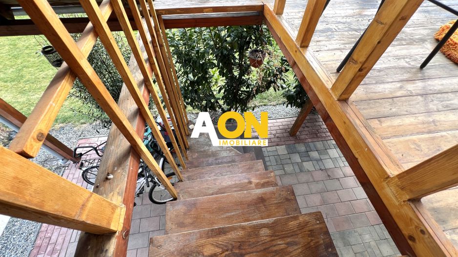 Casa de vanzare - 5 Camere, 2 Bai,  Garaj, 1000mp Teren - Poză 39