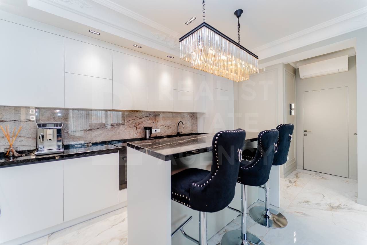 Chirie, apartament, 3 camere, strada Ciuflea, Centru - Poză 3