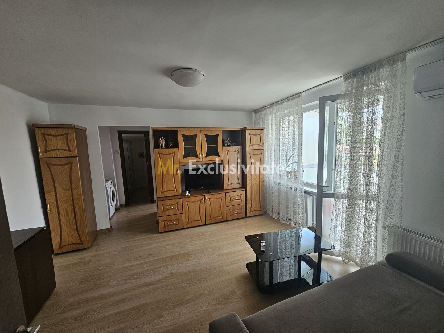 Apartament semicentral 2 camere - vizavi de Casa David - Poză 1