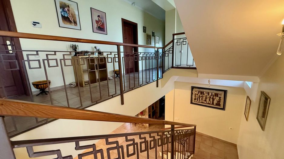 Vila 6 Camere de Vanzare I Mogosoaia - Poză 14