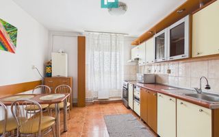 Apartament boem și spațios 90mp - Blv. Revoluției - Poză 1