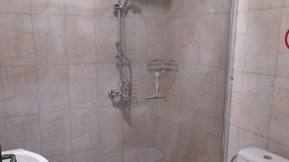 Vind 2 apartamente mamaia nord - Poză 4