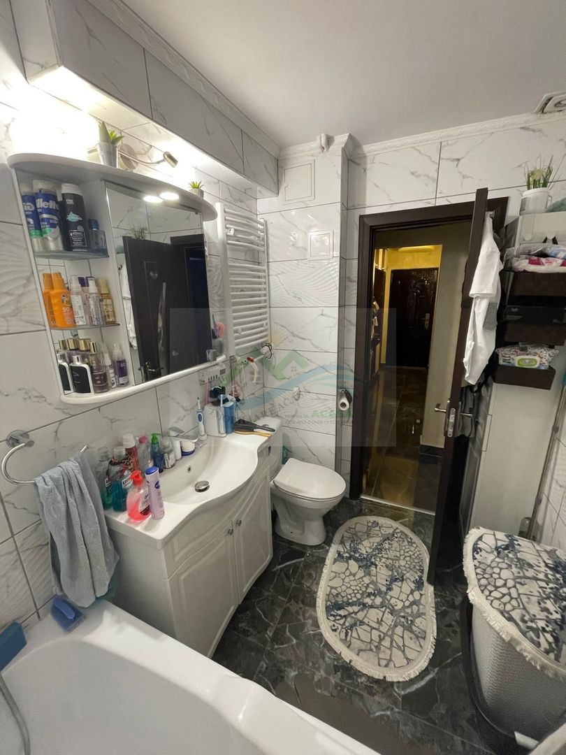 Apartament 2 camere decomandat - Poză 4