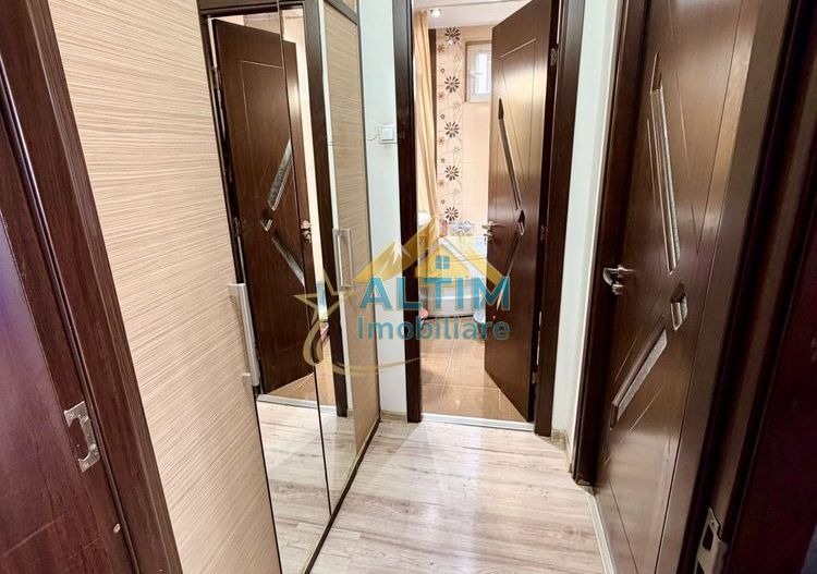 Apartament 2 camere, Tractorul, Brașov - Poză 8