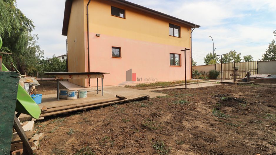 Vila "SEPHARA", teren 700 mp,  292 mp suprafata totala, NEGOCIABIL - Poză 60