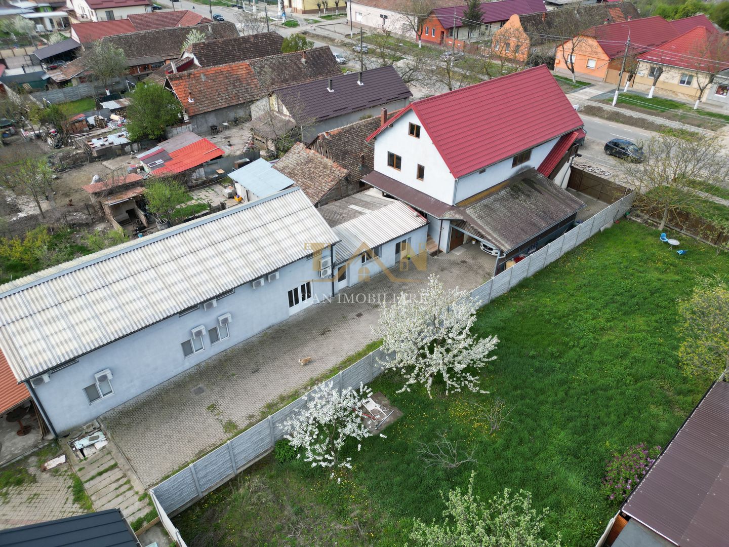 Proprietate multifunctionala Giarmata ideala antreprenori - Poză 5