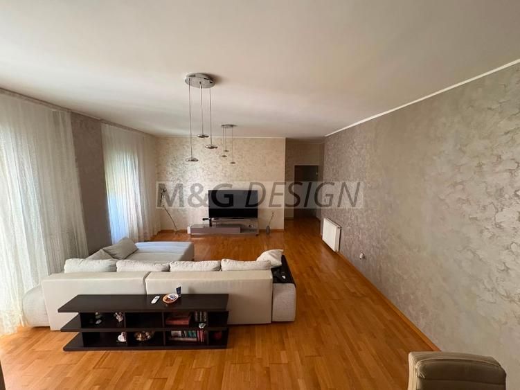 Apartament 3 camere lux zona centrala - Poză 3