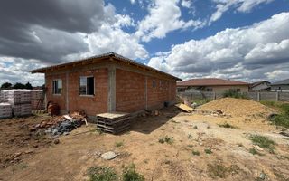 Casă individuală | Parter | Toate utilitatile | Finisaje premium | - Poză 1