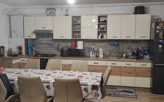 Apartament cu 3 camere în Florești, lângă Parcul Poligon. - Poză 1