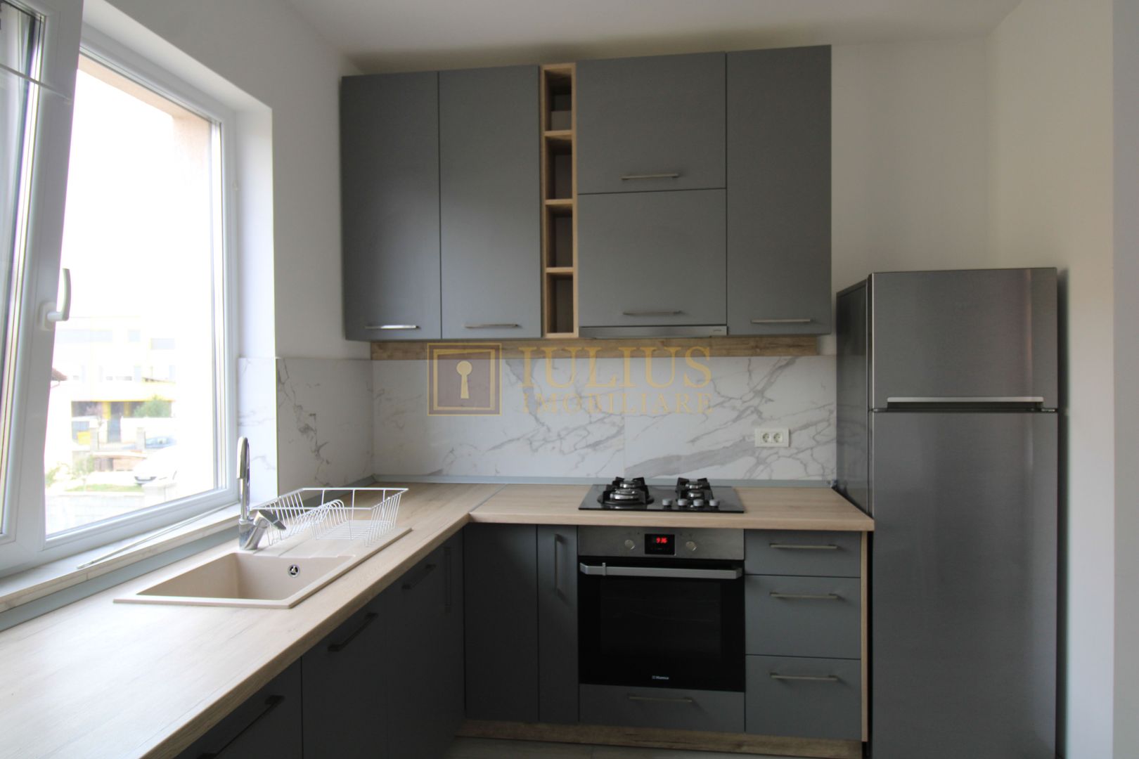 Selgros -Dumbravita, mobilat modern, loc parcare inclus. - Poză 8