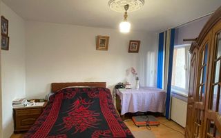 Apartament 3 Camere Decomandat Mobilat si Utilat Nicolina-Frumoasa Bloc 1984 - Poză 5