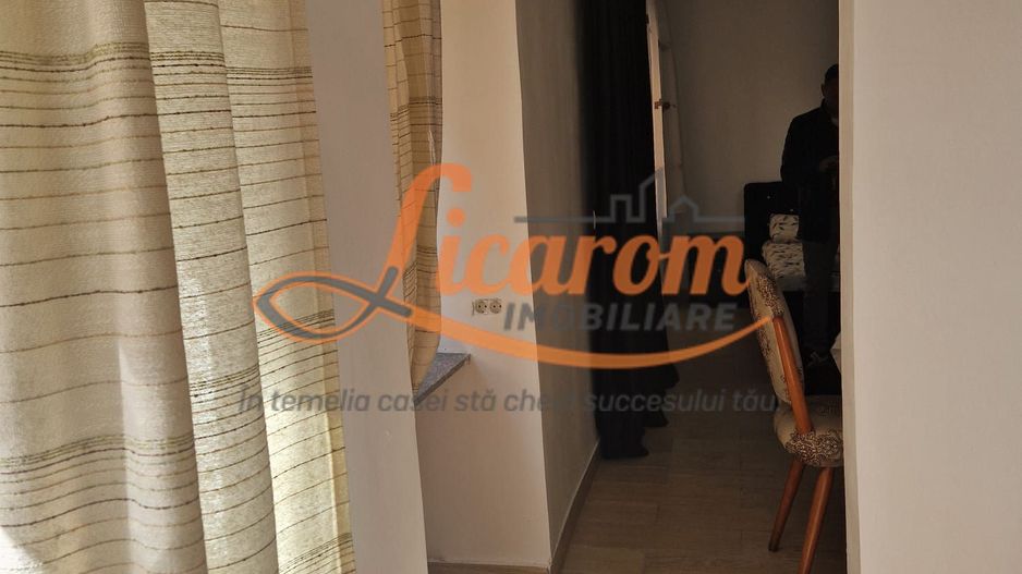 Garsoniera in casa str Iuliu Maniu curte comuna. - Poză 7