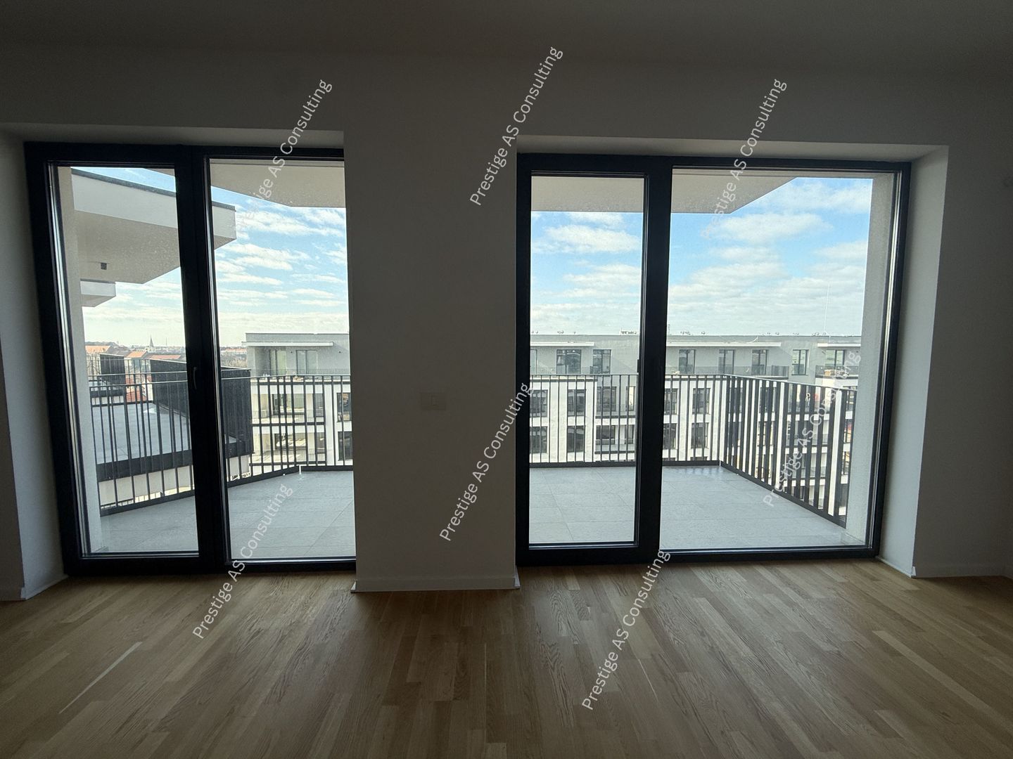 Apartament Premium | Terasa 10 mp | Vedere deschisa | Central – Paltim, mal Bega - Poză 1