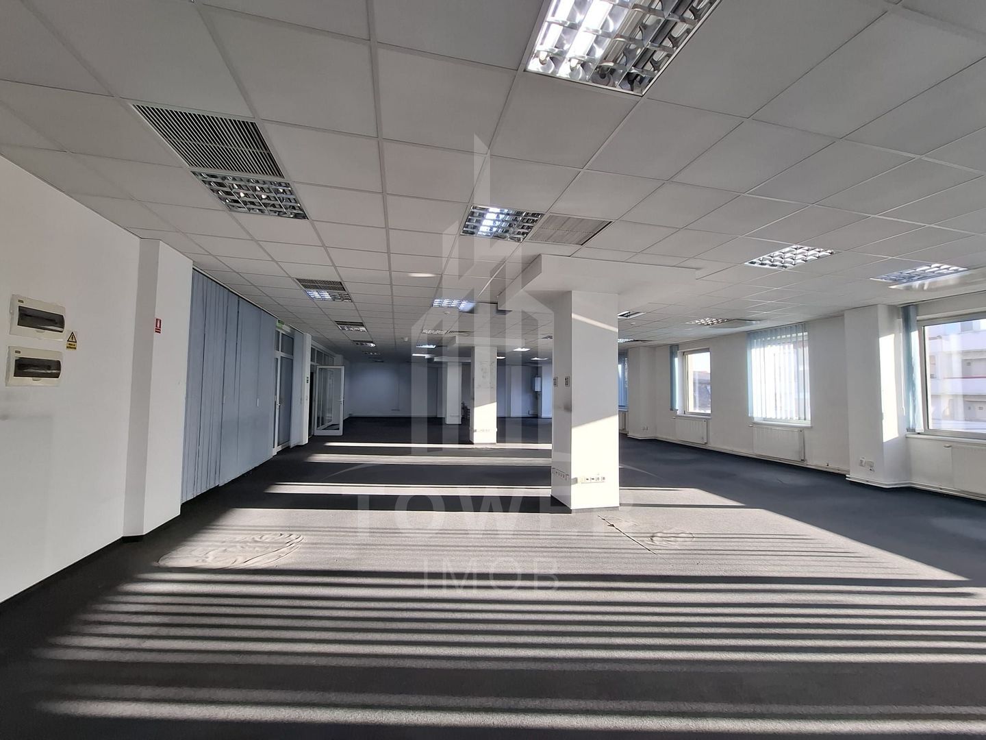 Spațiu de birouri ultracentral (cladire nou) - sup. utila 275 mp - Poză 15