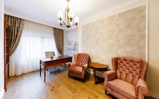 Casa de Lux cu Design Clasic și Piscină la limita dintre Timișoara și Dumbrăvița - Poză 12