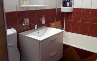 Inchiriez apartament decomandat 2 camere - Poză 5
