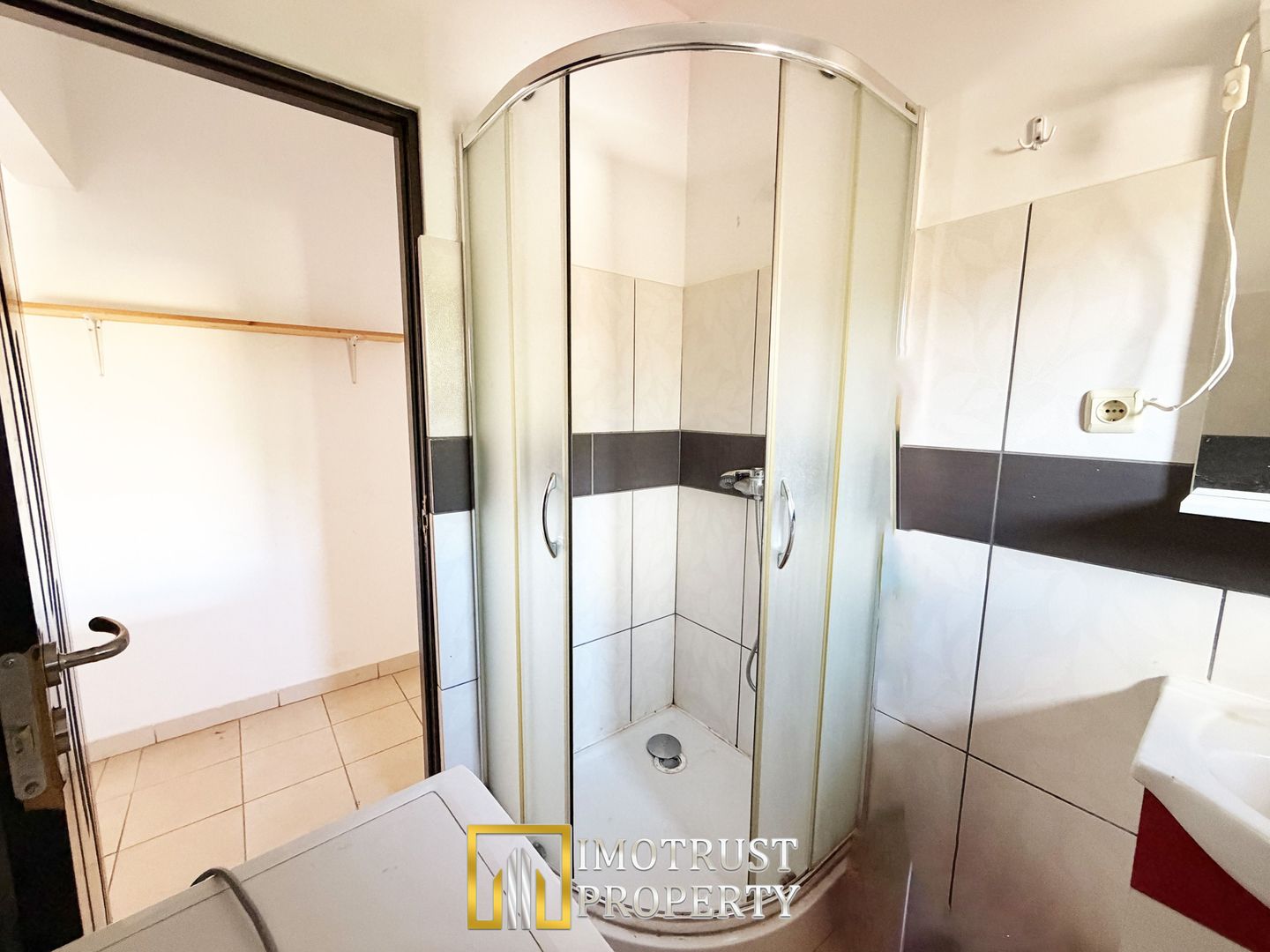 Vânzare apartament | Ultracentral Arad | Cladire nouă | 28 mp utili - Poză 7