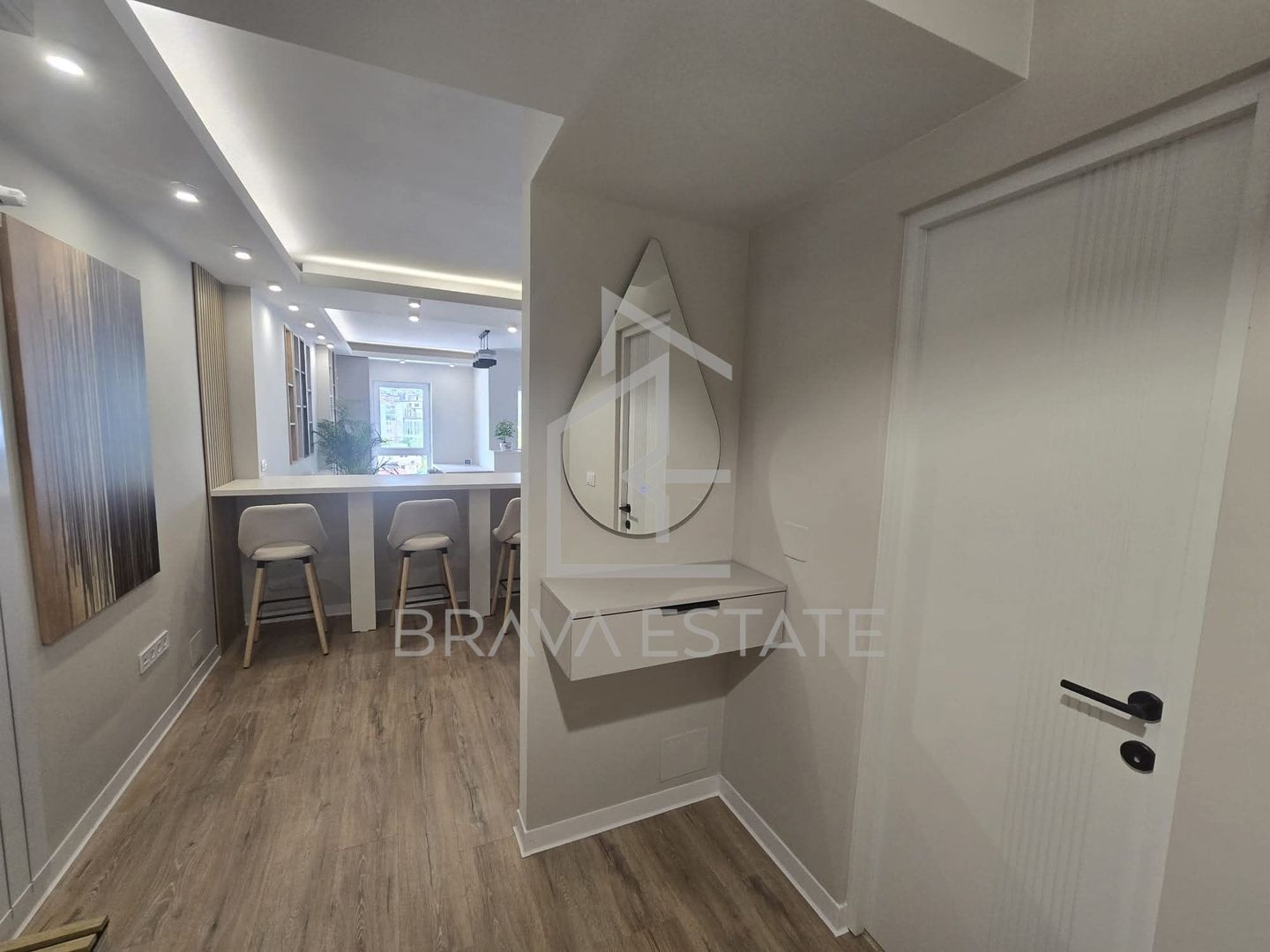 Apartament 58mp, 2 camere ,zona Tăietura Turcului . - Poză 7