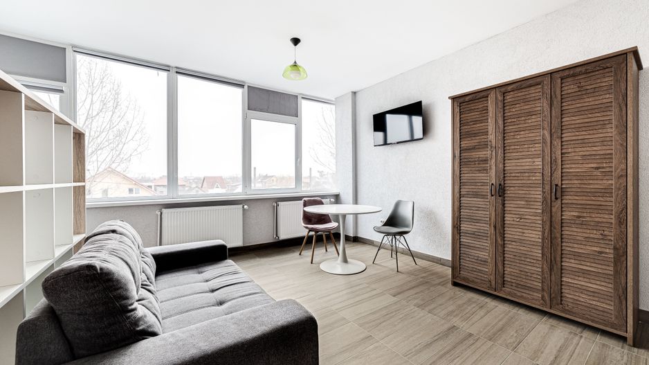 Cladire apartamente de inchiriat - Poză 2