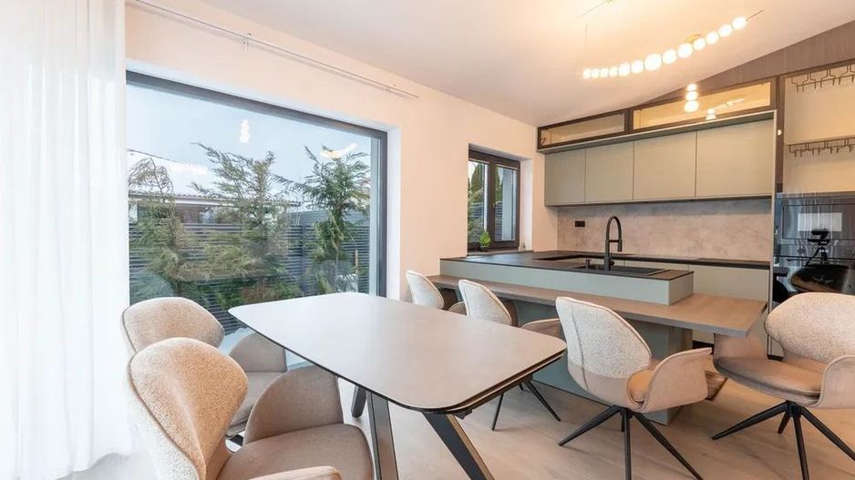 Se inchriaza casa in Cristian - Poză 8