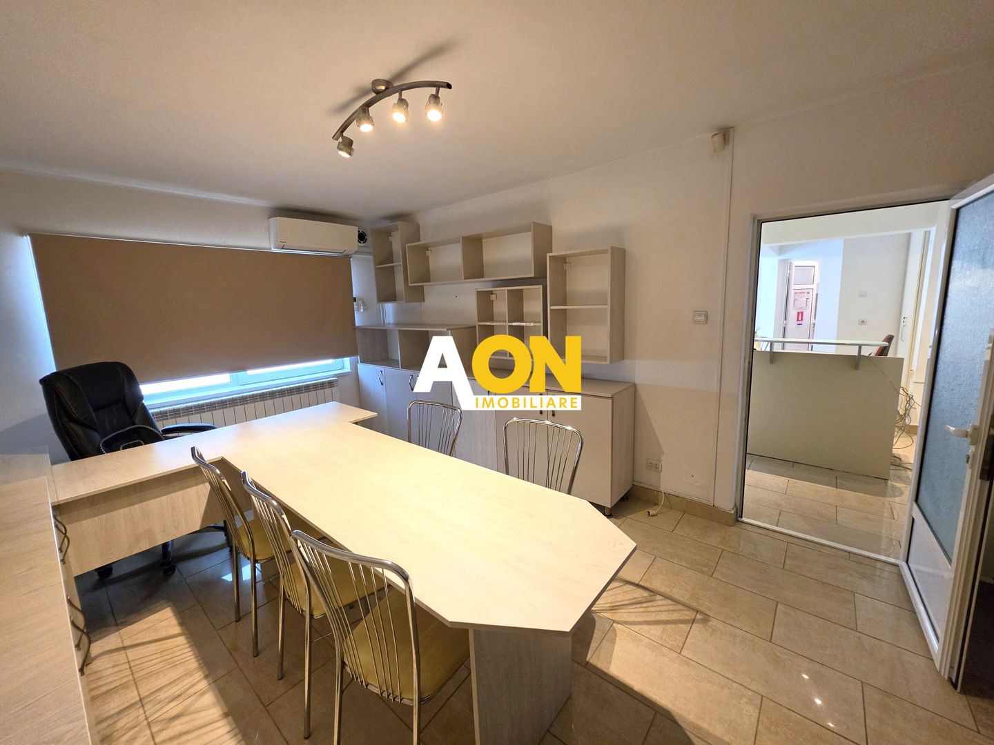 Spatiu de birouri de vanzare Cetate, 50 mp, zona Stadion - Parter - Poză 2