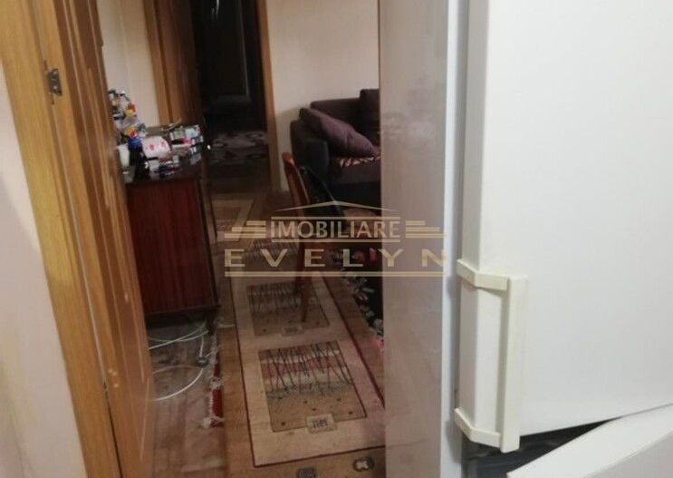Apartament 4 camere de vanzare , zona Parcul Mihai Eminescu - Poză 5