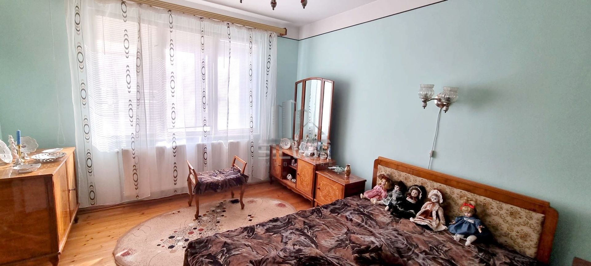 Casa pe 3 niveluri cu teren de 1900 mp in Com. Baisoara. - Poză 22