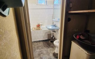 Apartament cu 4 camere  cu dubla orientare zona Nufarul - Poză 6