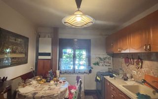 Apartament 3 camere zona Aradului - Poză 10