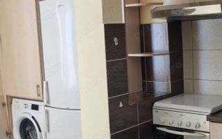 Inchiriez apartament cu 3 camere in Tudor, modificat si amenajat complet mobilat. - Poză 8