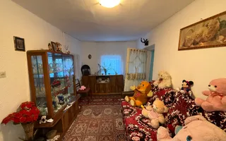 Casa demolabila  și teren 800mp cu toate utilitățile deschidere 26,5mp - Poză 16