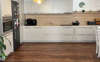 Casă spațioasă structurată pe 4 niveluri – Corunca, zona Rompetrol - Poză 6