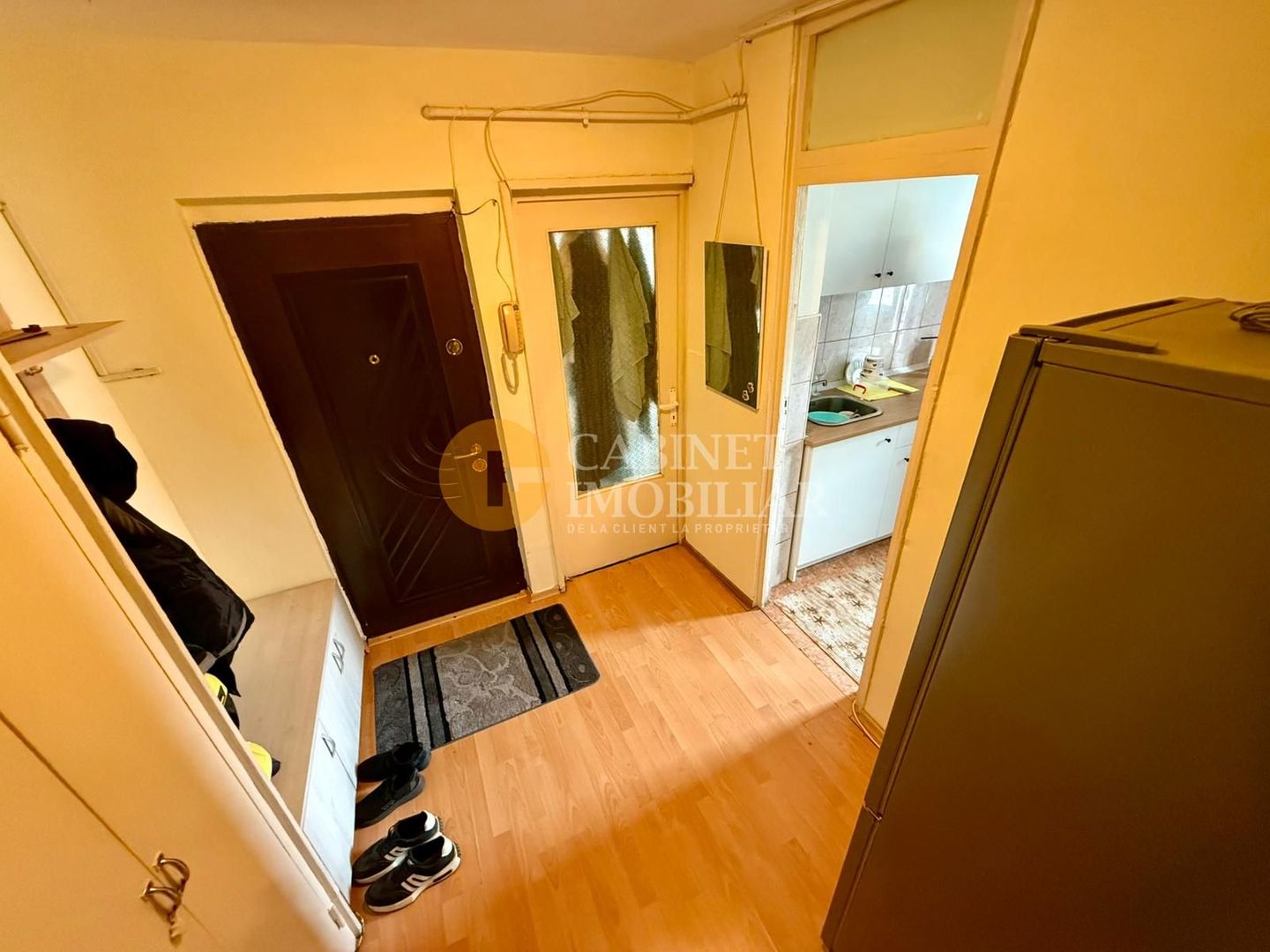 3 CAMERE DECOMANDAT---PACURARI-PETRU PONI--MOBILAT SI UTILAT - Poză 9