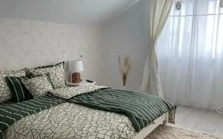 Casă premium, 500 mp teren, finisaje de lux, șemineu & garaj – Sibiu - Poză 11
