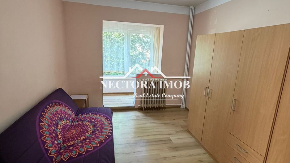 NECTORA IMOB-Apartament 3 camere, Str. Sf. Apostol Andrei, Etaj 2,65mp - Poză 5
