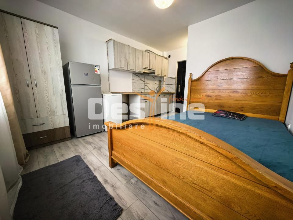 Cameră cămin 16 mp baie proprie mobilat și utilată renovată - Poză 4
