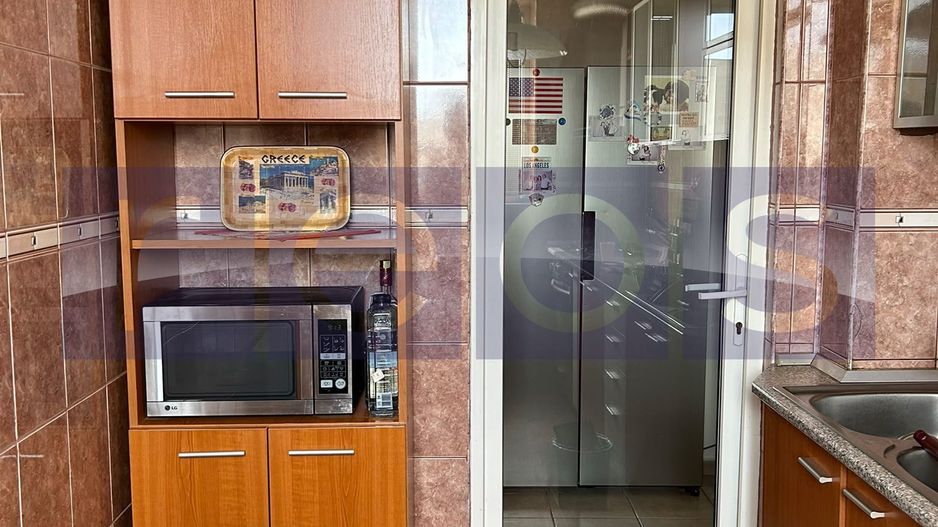 VANZARE 3 CAMERE SEMIDECOMANDAT – Bulevardul  Ferdinand 1 - Poză 8