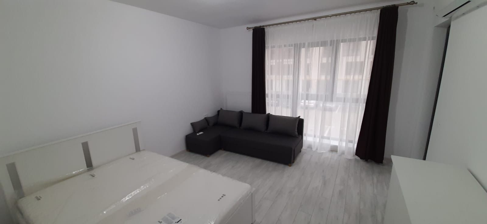 Garsoniera Plaza Residence - Poză 2