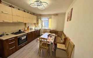 Apartament 2 camere decomandat zona Simeria (lângă piața Dolar) - Poză 3