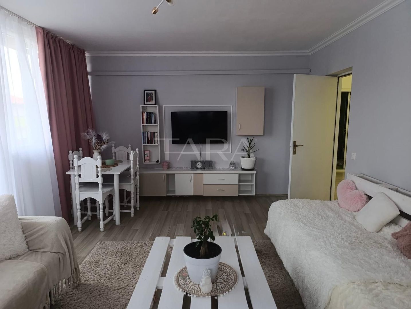 Apartament cu 2 camere complet mobilat și utilat în Florești, Cluj. - Poză 1